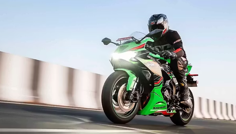 Kawasaki ZX-6R Recall, 2025 Ninja Recall, Kawasaki Engine Failure, ZX-6R KRT Edition, ZX-6R Crankshaft Bolt Issue, Ninja 40th Anniversary Recall, ZX-6R Europe Recall, Kawasaki Recall India